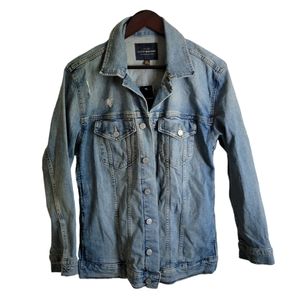 LUCKY BRAND NWT Distressed Jean Jacket Small